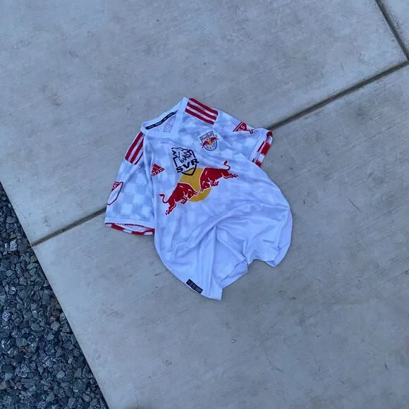 Red Bull New York Adidas Jersey White Red AEROREADY Men’s Medium #15 R. Lobera - Picture 1 of 8